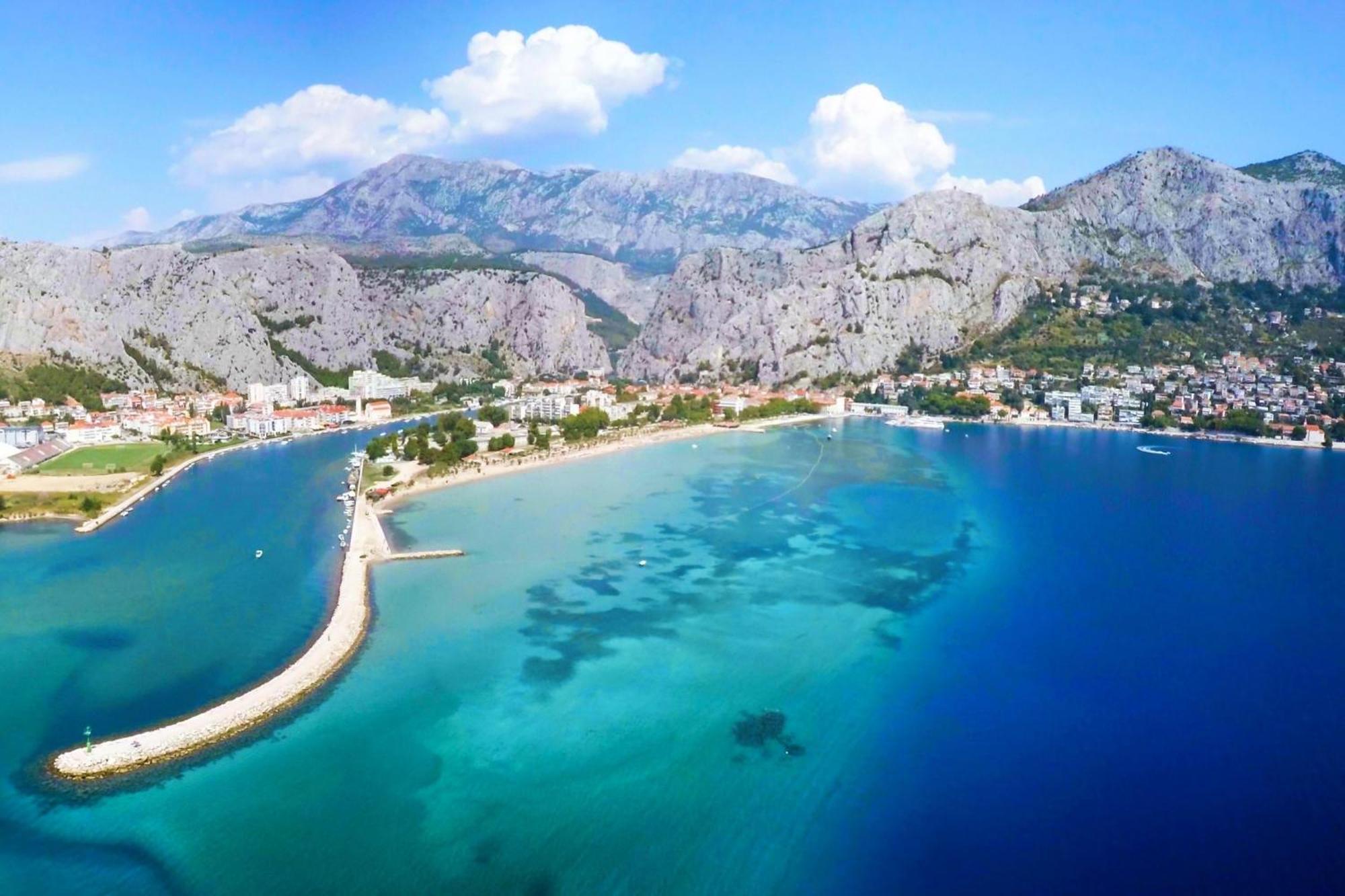 Bella Figura Apartments - Heated Pool Omis Exterior photo