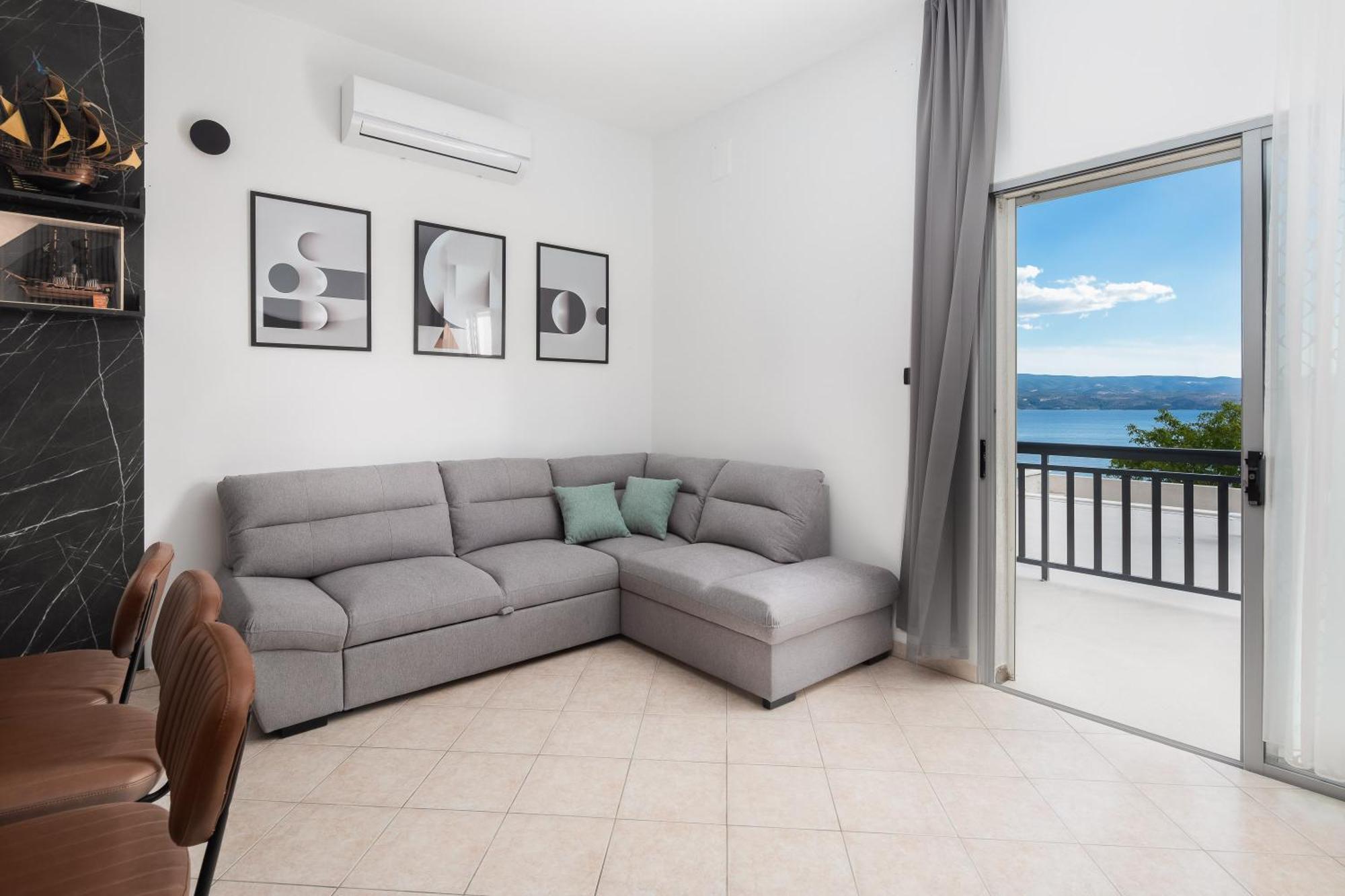 Bella Figura Apartments - Heated Pool Omis Exterior photo