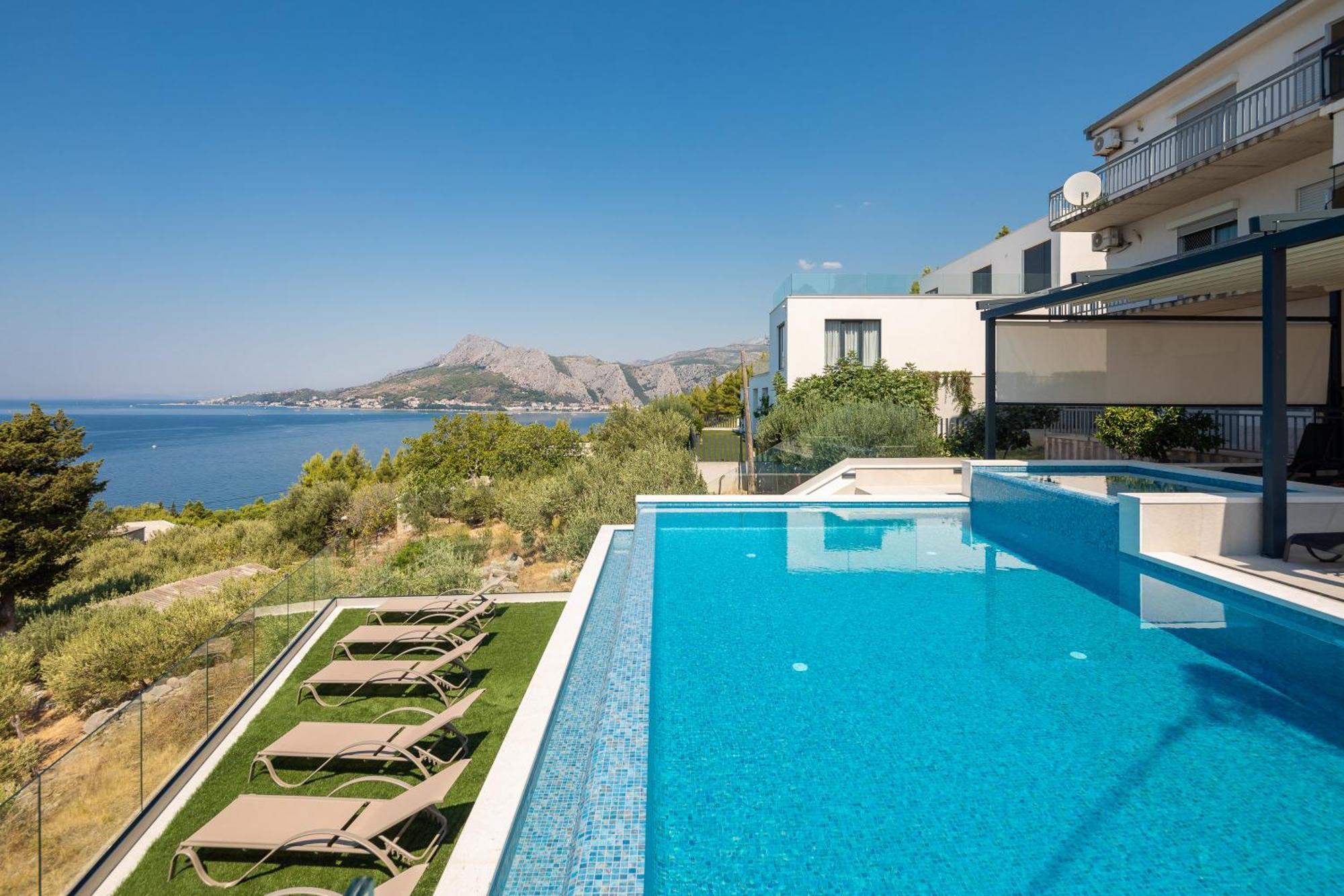 Bella Figura Apartments - Heated Pool Omis Exterior photo