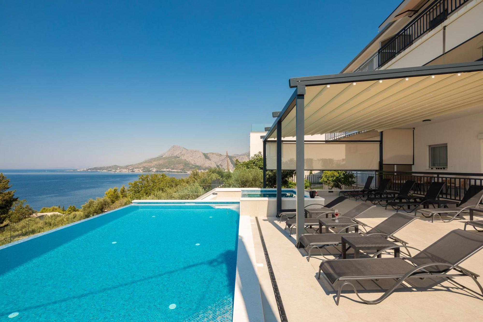 Bella Figura Apartments - Heated Pool Omis Exterior photo